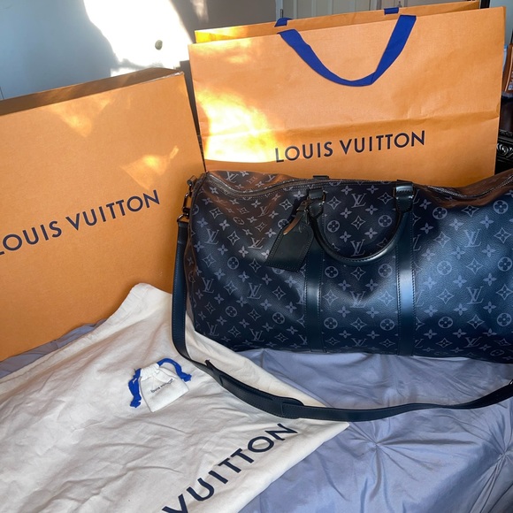 Louis Vuitton Keepall Bandoulière 55 - Picture 11 of 14